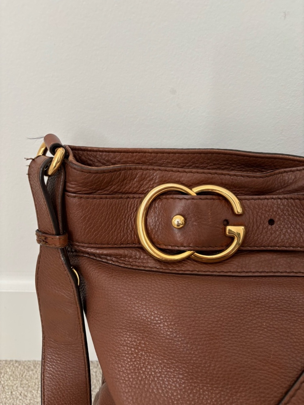 Gucci GG Marmont-Style Brown Pebbled Leather Shoulder Bag Gold Hardware - Picture 2 of 11